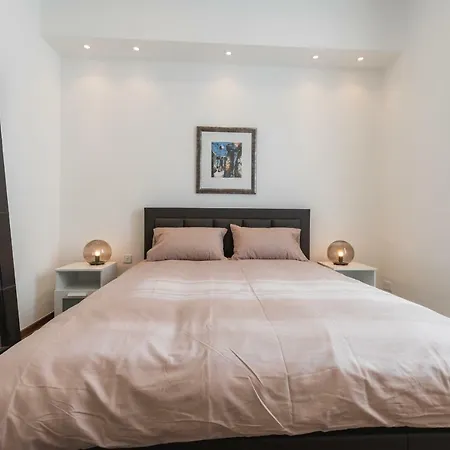 Appartement Luxury 2 Bedroom Apt, 1 Minute From The Beach! Sliema